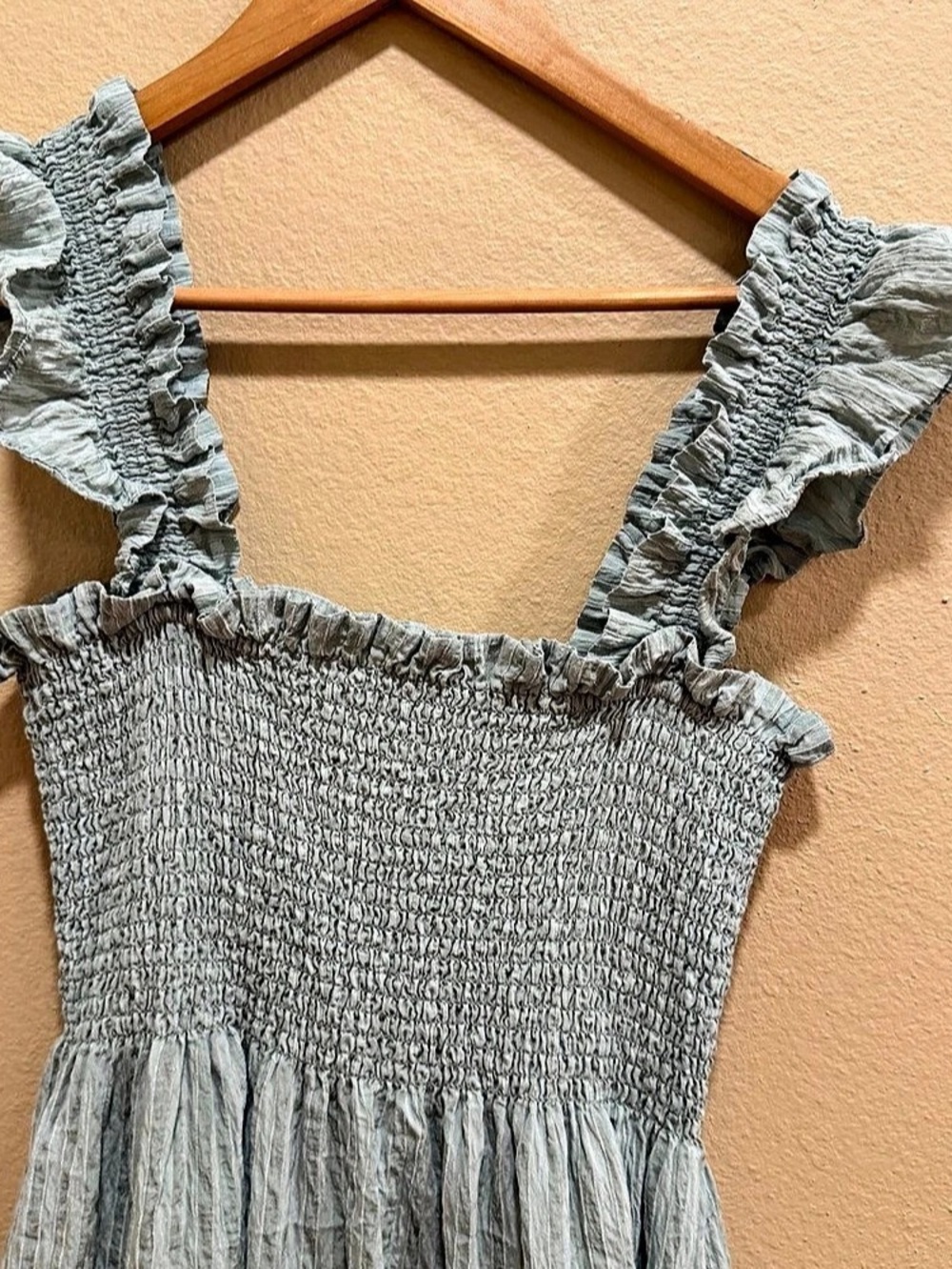 Hill House Home The Ellie Nap Dress Tiered Midi Dress in Light Green Size Large - Picture 9 of 14
